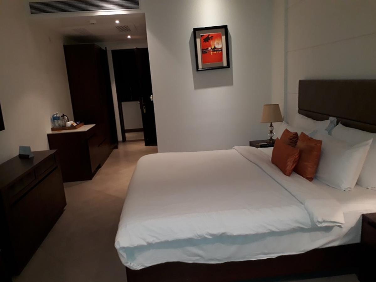 Lemon Tree Hotel Candolim Exterior foto